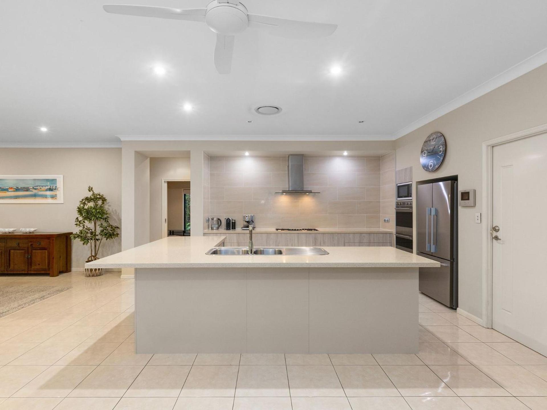 Black Rock Beach House With Pool بوتسفيل المظهر الخارجي الصورة